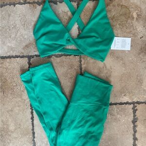 Acta Emerald Green twist Sports Bra and leggings